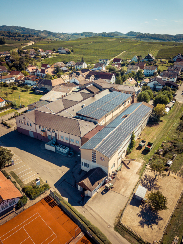 Die Photovoltaik-Anlage auf dem Dach der Winzergenossenschaft in Bischoffingen